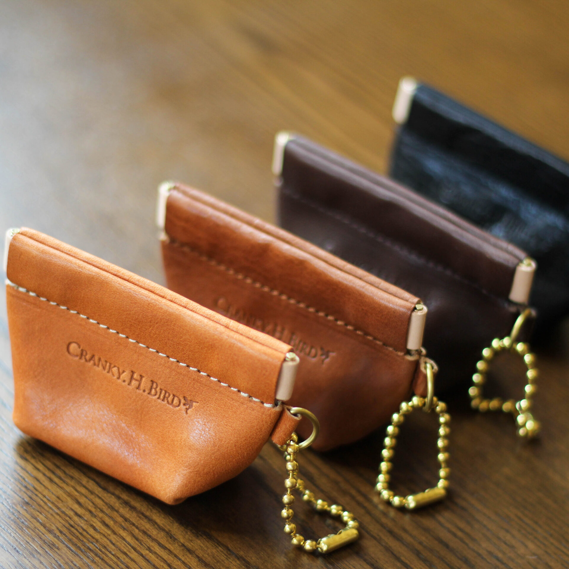 栃木レザーアイテム特集|日本が誇る上質レザーを堪能する / Cranky.H