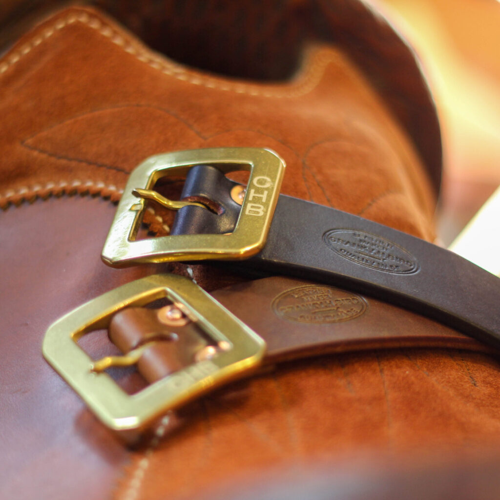 厚口の本革1枚で仕上げるカスタムオーダーベルト