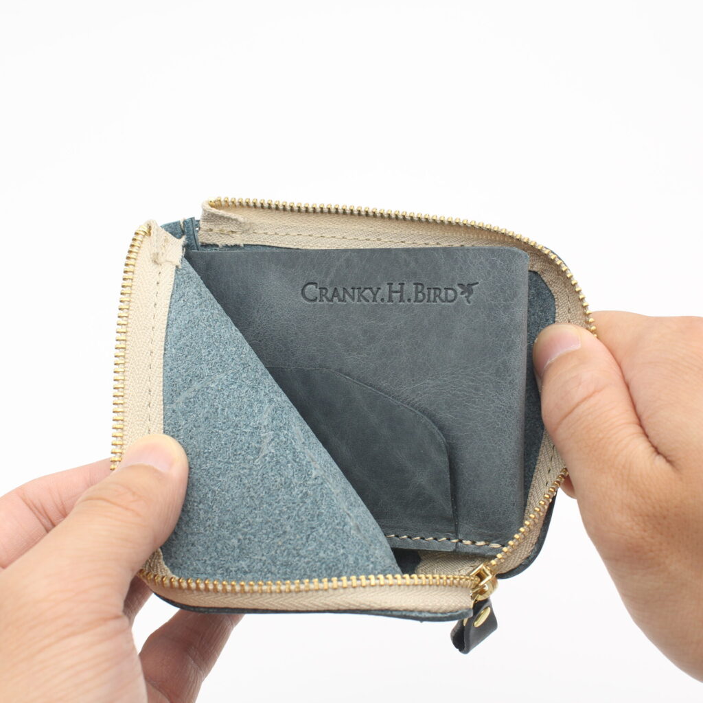 ミニ財布COOPERは中まで本革だから綺麗&丈夫な仕上がり