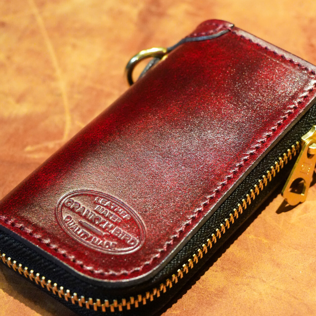 スマートキーケース"GROUND ANTIQUE"レッド