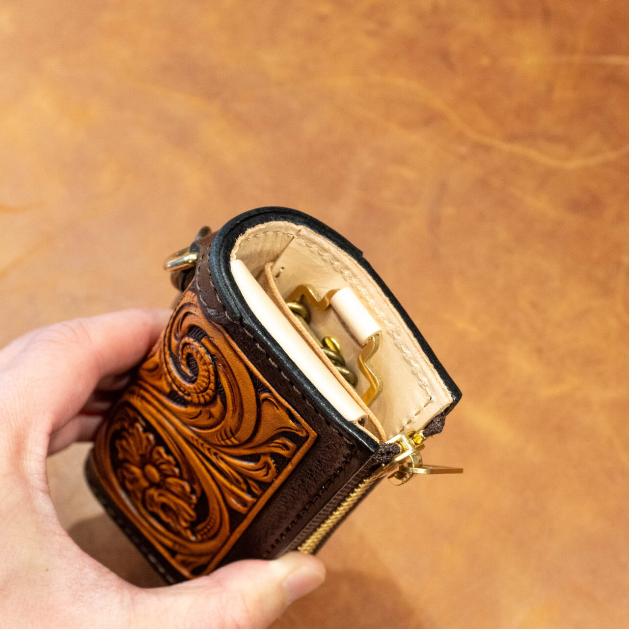 スマートキーケース"GROUND CRAFT"ブラウン・中面タン