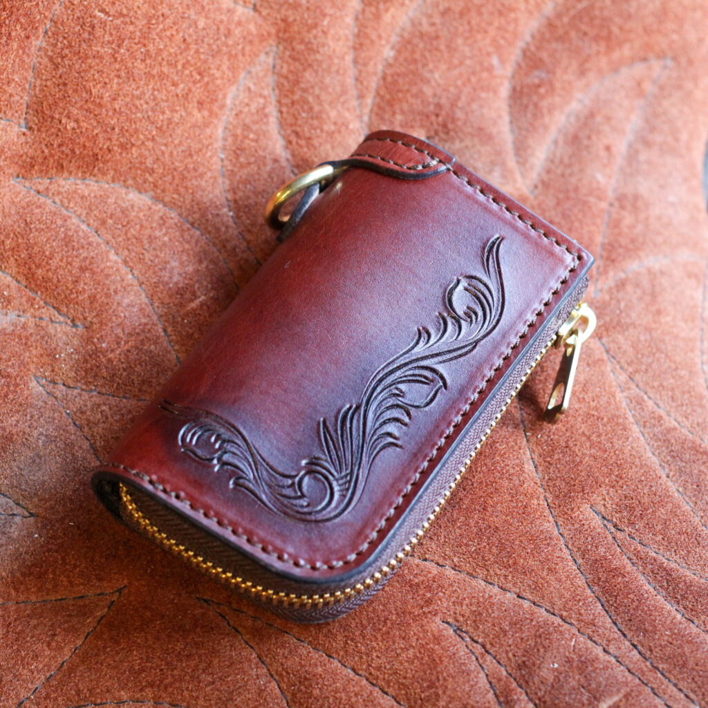 スマートキーケース"GROUND FreeCut"ブラウン(表面)