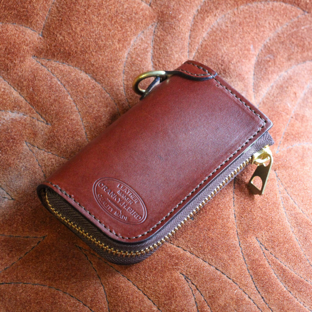 スマートキーケース"GROUND"ブラウン(表面)