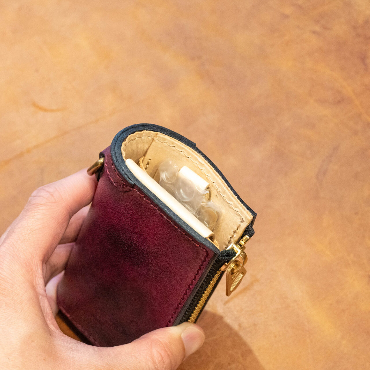 スマートキーケース"GROUND ANTIQUE"パープル・中面タン